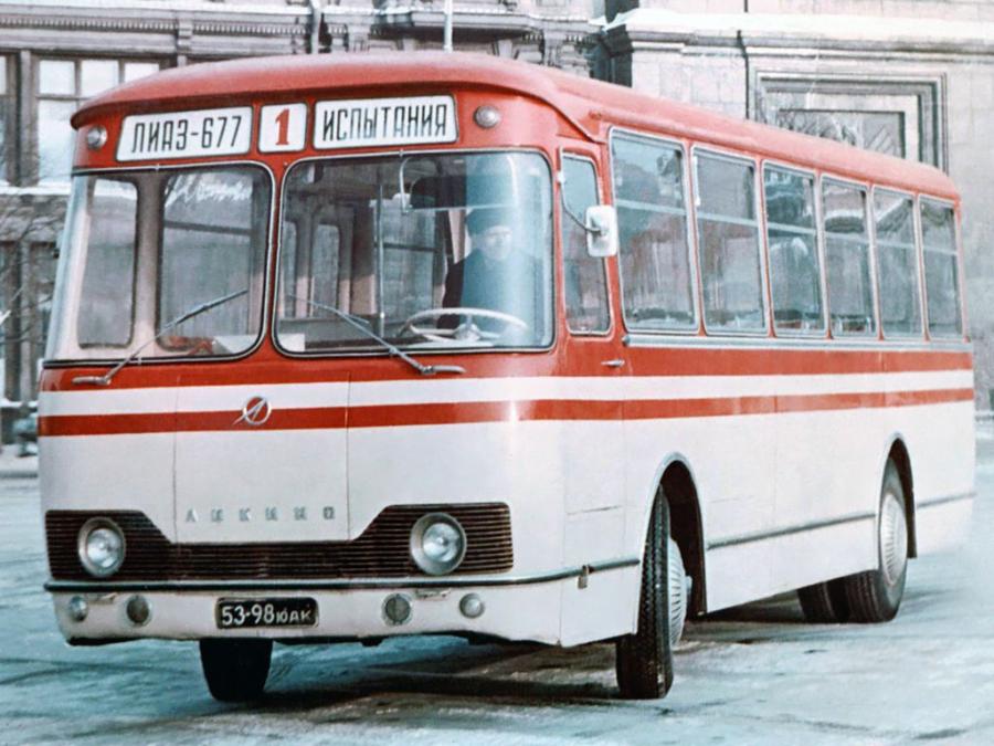 ЛиАЗ-677 '1962